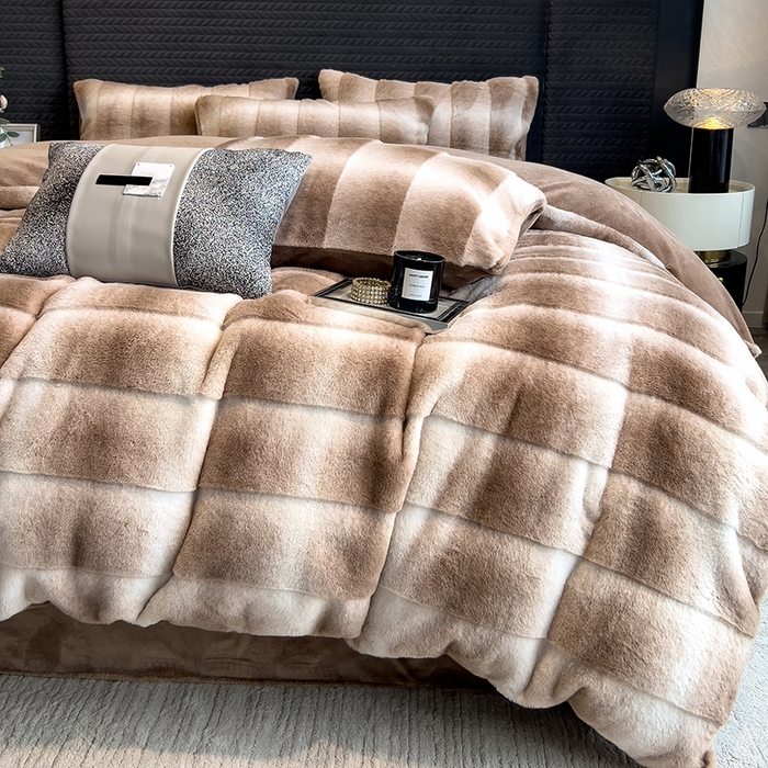 91家纺网 家纺一手货源 找家纺 宜代光年 2025新款托斯卡纳仿兔绒四件套-方格套件 尼彩-咖