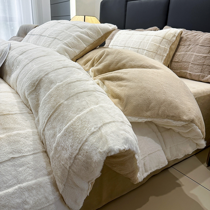 91家纺网 家纺一手货源 找家纺 宜代光年 2025新款托斯卡纳仿兔绒四件套-方格套件 托斯卡纳-方格白