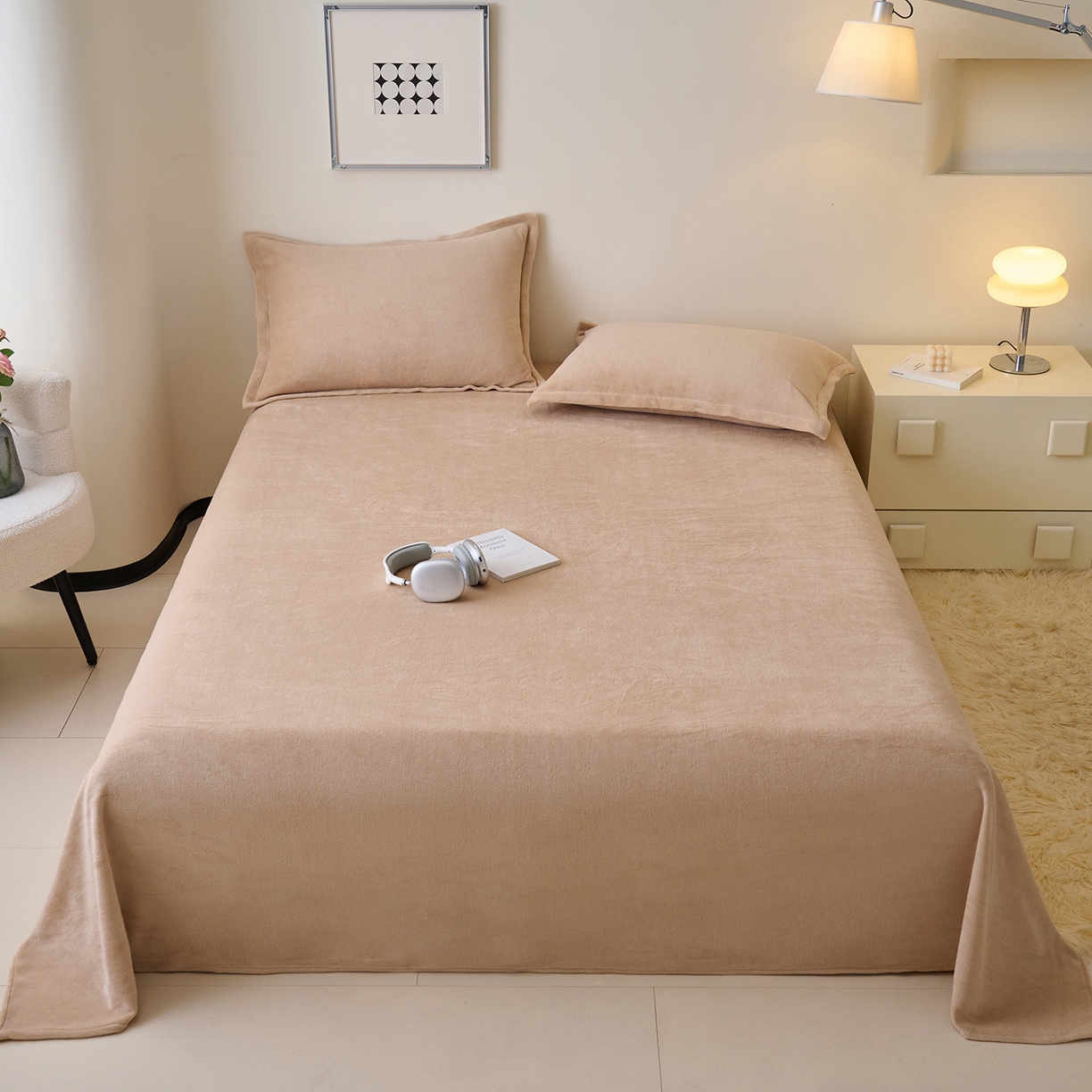 91家纺网 家纺一手货源 找家纺 简爱家纺 2025新款高克重牛奶绒床单系列 卡其