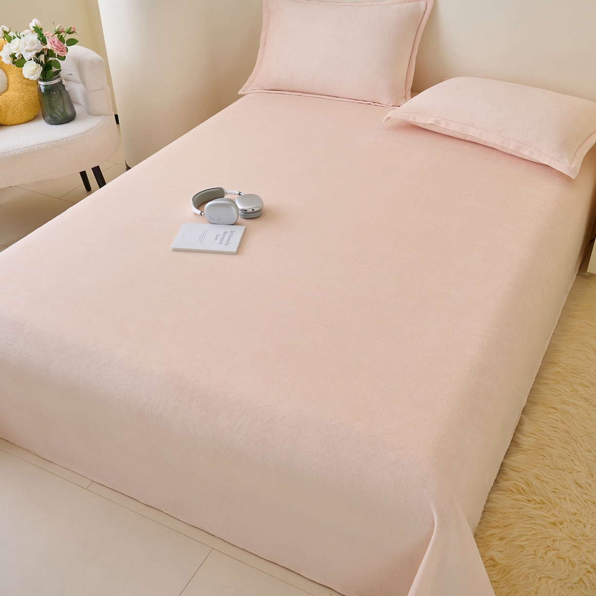 91家纺网 家纺一手货源 找家纺 简爱家纺 2025新款高克重牛奶绒床单系列 奶油色