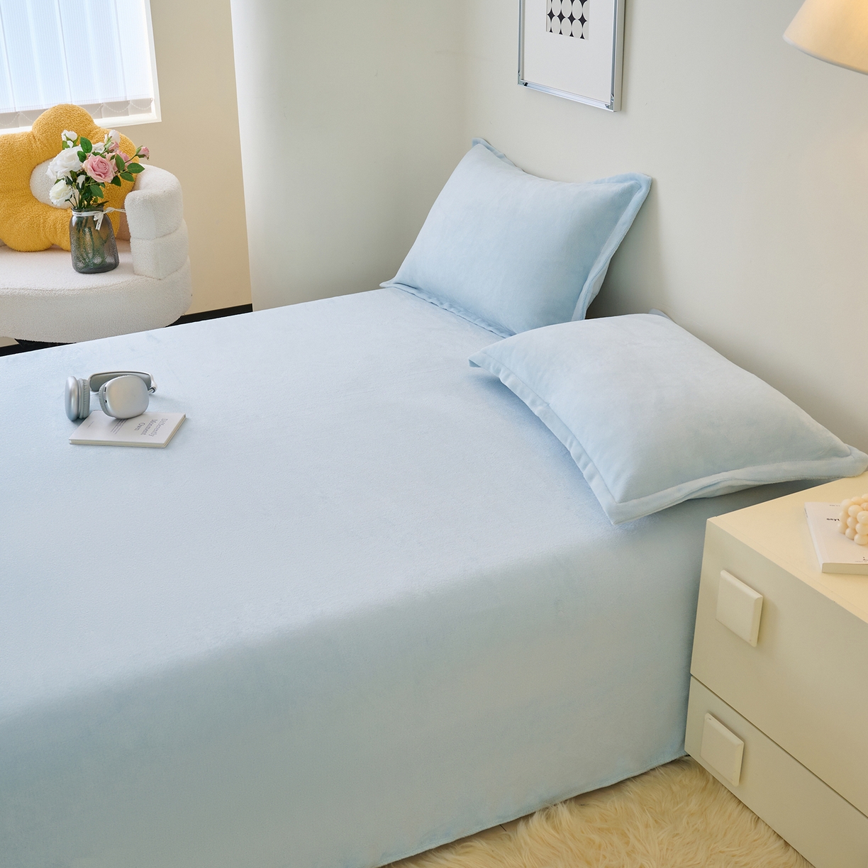 91家纺网 家纺一手货源 找家纺 简爱家纺 2025新款高克重牛奶绒床单系列 天蓝