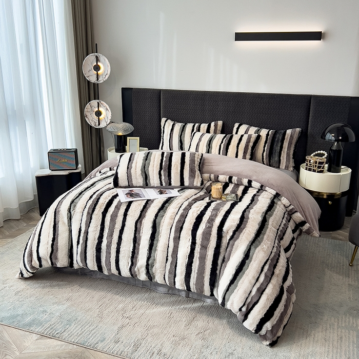 91家纺网 家纺一手货源 找家纺 （总）宜代光年 2025新款托卡仿长兔毛绒四件套--寻彩