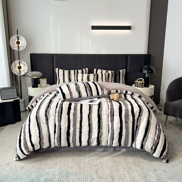 91家纺网 家纺一手货源 找家纺 （总）宜代光年 2025新款托卡仿长兔毛绒四件套--寻彩