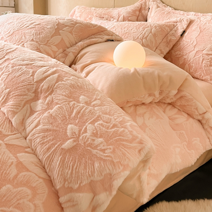 宜代光年 2025新款兔绒色烂雕花保暖四件套 芳华-玉