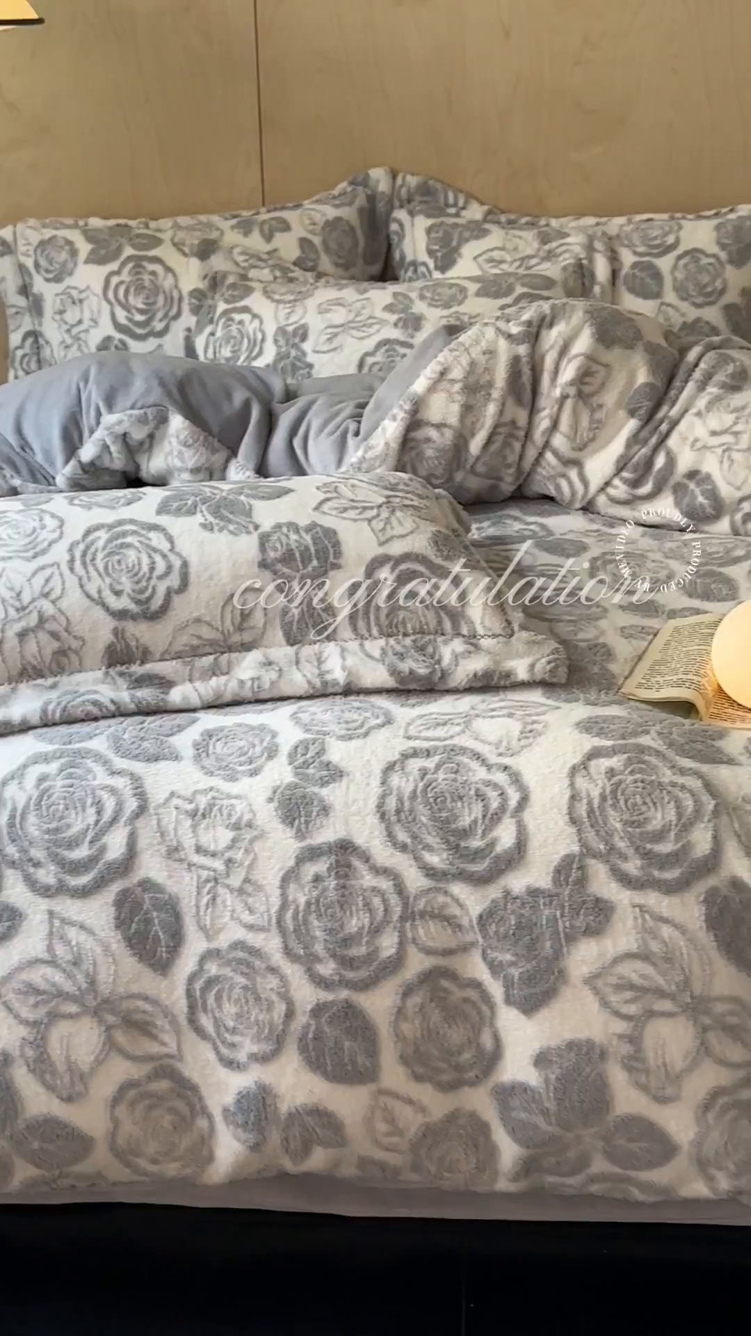 91家纺网 家纺一手货源 找家纺 宜代光年 2025新款兔绒色烂雕花保暖四件套 花恋-灰