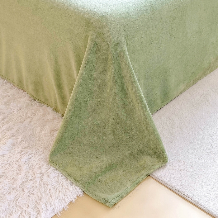 91家纺网 家纺一手货源 找家纺 宜代光年 2025新款兔毛绒菱格纯色简约四件套 兔绒-菱形绿