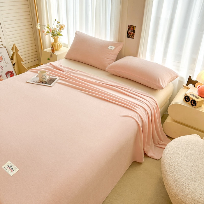 91家纺网 家纺一手货源 找家纺 贝扬思家纺 2025新款牛奶绒纯色单床单-life系列 Life-浅粉