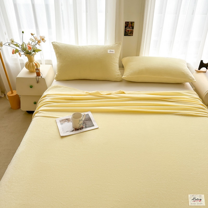 91家纺网 家纺一手货源 找家纺 贝扬思家纺 2025新款牛奶绒纯色单床单-life系列 Life-鹅黄