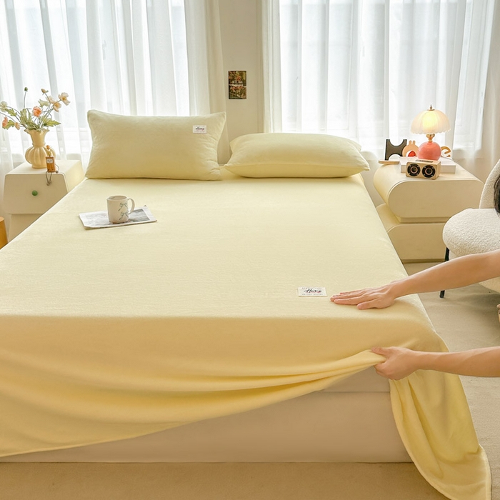91家纺网 家纺一手货源 找家纺 贝扬思家纺 2025新款牛奶绒纯色单床单-life系列 Life-鹅黄