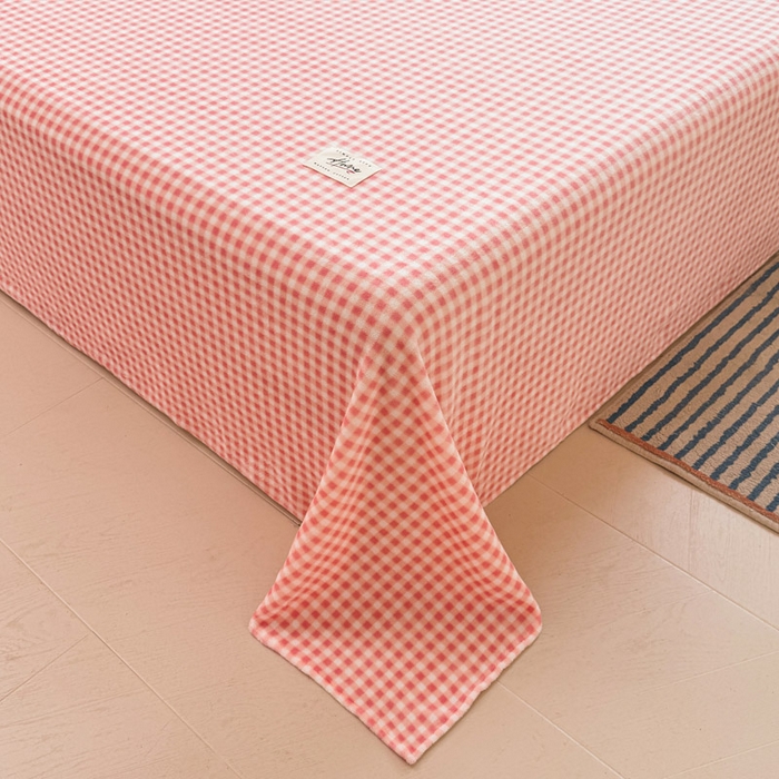 91家纺网 家纺一手货源 找家纺 贝扬思家纺 2025新款牛奶绒纯色单床单-life系列 Life-粉格