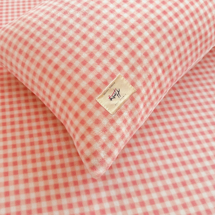 91家纺网 家纺一手货源 找家纺 贝扬思家纺 2025新款牛奶绒纯色单床单-life系列 Life-粉格