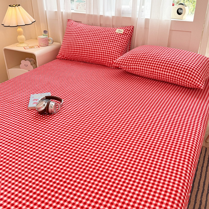 91家纺网 家纺一手货源 找家纺 贝扬思家纺 2025新款牛奶绒纯色单床单-life系列 Life-红格