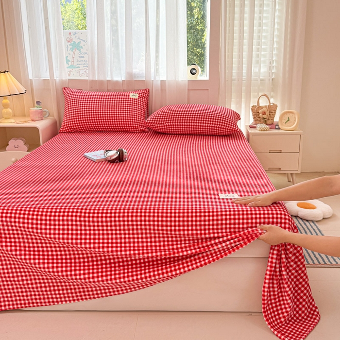 91家纺网 家纺一手货源 找家纺 贝扬思家纺 2025新款牛奶绒纯色单床单-life系列 Life-红格