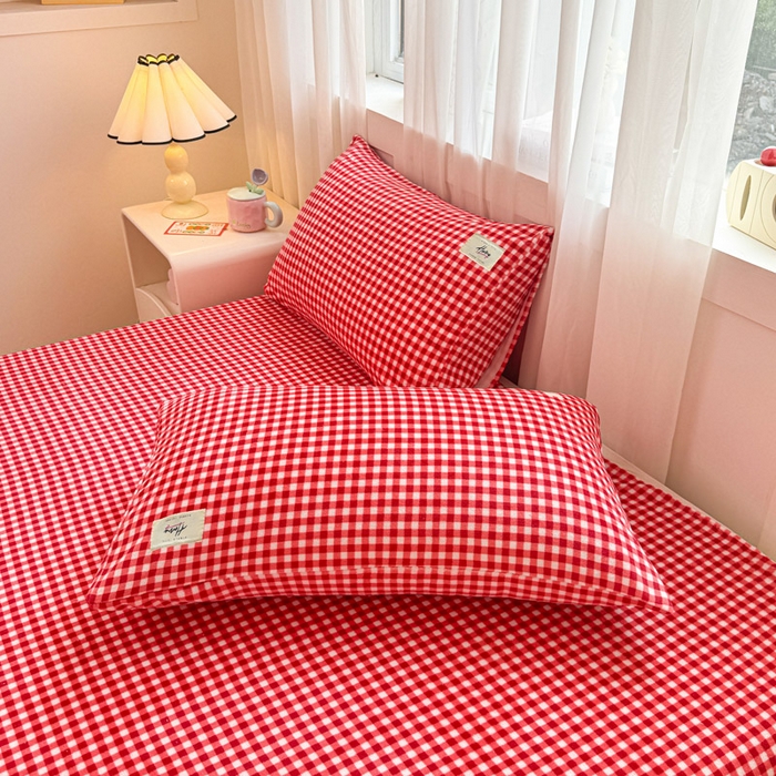 91家纺网 家纺一手货源 找家纺 贝扬思家纺 2025新款牛奶绒纯色单床单-life系列 Life-红格