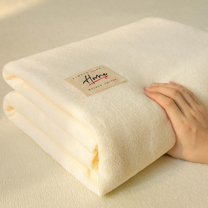 91家纺网 家纺一手货源 找家纺 贝扬思家纺 2025新款牛奶绒纯色单床单-life系列 Life-浅黄