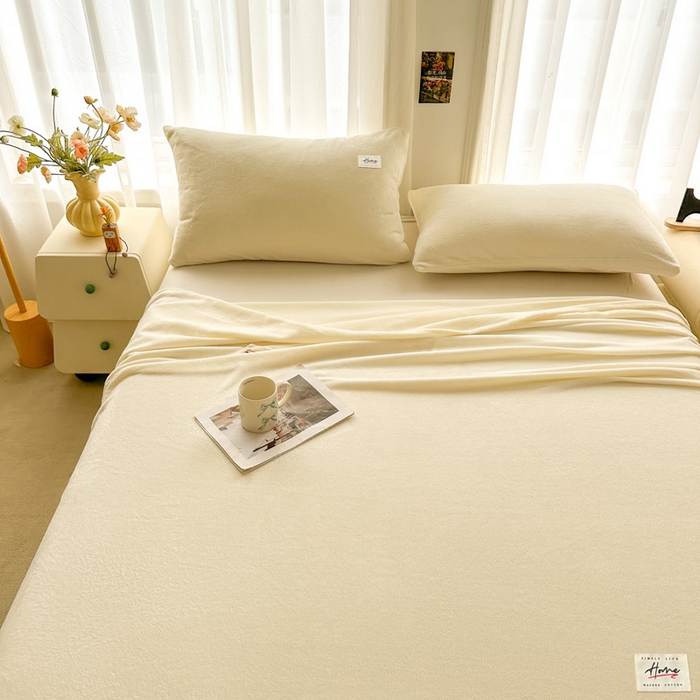 91家纺网 家纺一手货源 找家纺 贝扬思家纺 2025新款牛奶绒纯色单床单-life系列 Life-浅黄