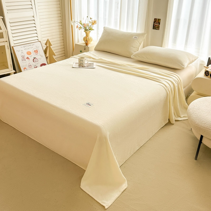91家纺网 家纺一手货源 找家纺 贝扬思家纺 2025新款牛奶绒纯色单床单-life系列 Life-浅黄