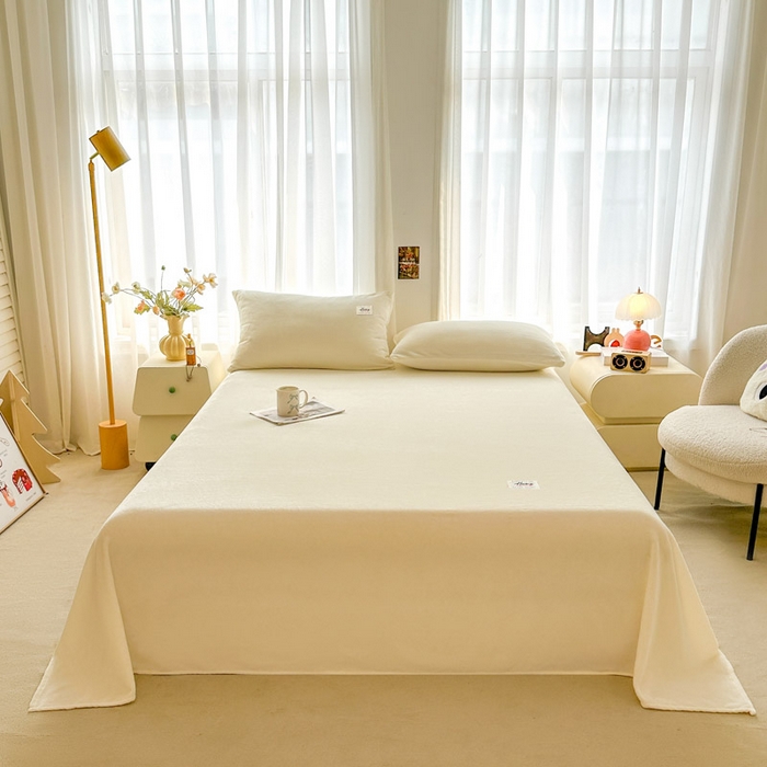 91家纺网 家纺一手货源 找家纺 贝扬思家纺 2025新款牛奶绒纯色单床单-life系列 Life-浅黄