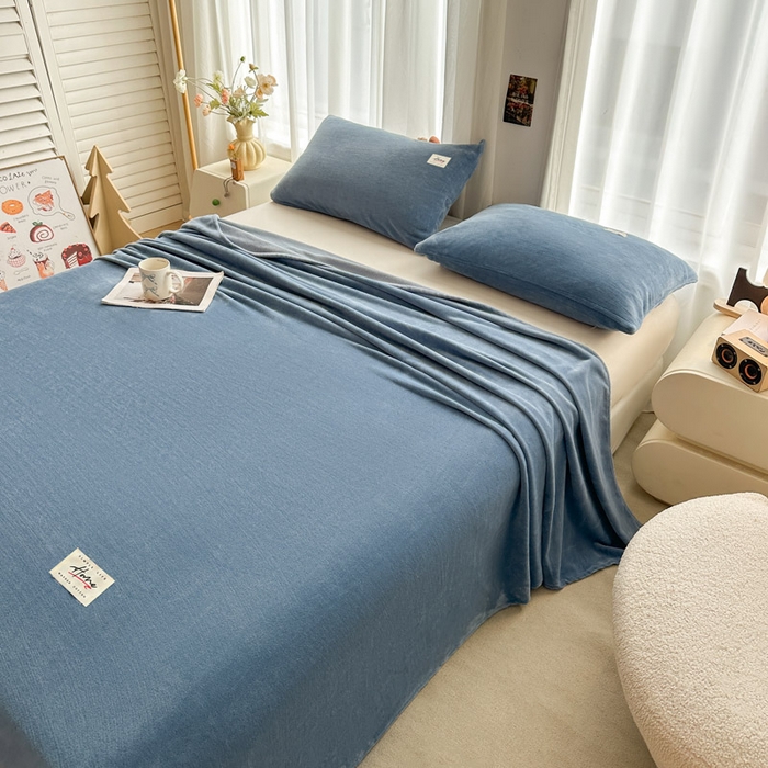 91家纺网 家纺一手货源 找家纺 贝扬思家纺 2025新款牛奶绒纯色单床单-life系列 Life-深蓝