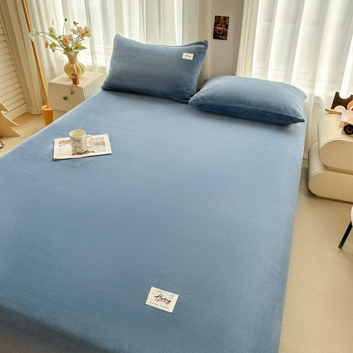 91家纺网 家纺一手货源 找家纺 贝扬思家纺 2025新款牛奶绒纯色单床单-life系列 Life-深蓝