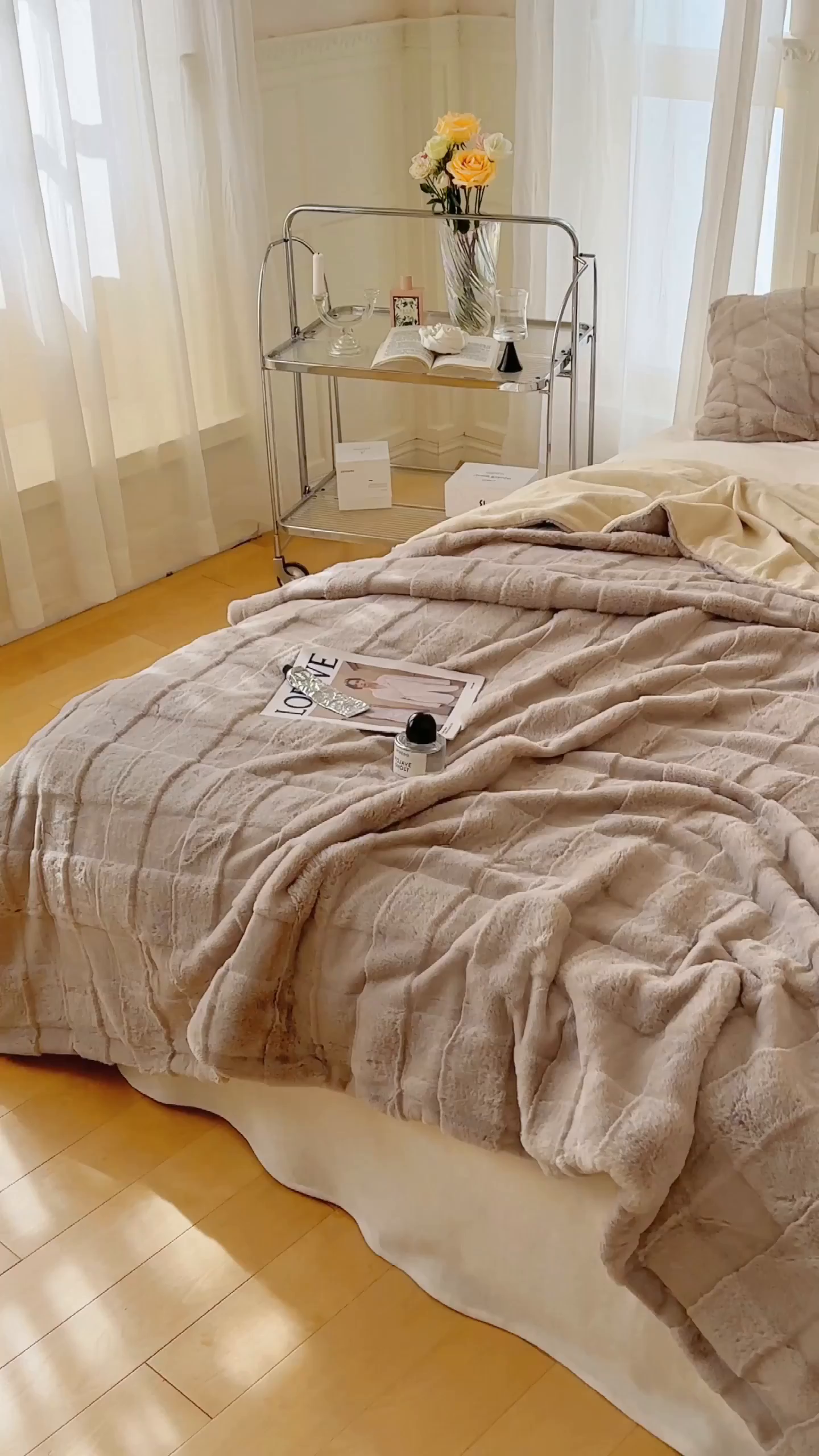 91家纺网 家纺一手货源 找家纺 宜代光年 2025新款柔软皮草级苏力长绒毯系列 卡洛斯-咖