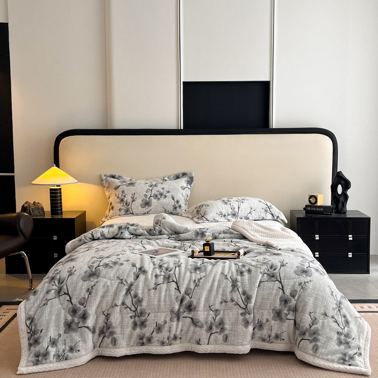 91家纺网 家纺一手货源 找家纺 宜代光年 2025新款牛奶绒立体雕花夹棉多功能毯 琳瑜陌语