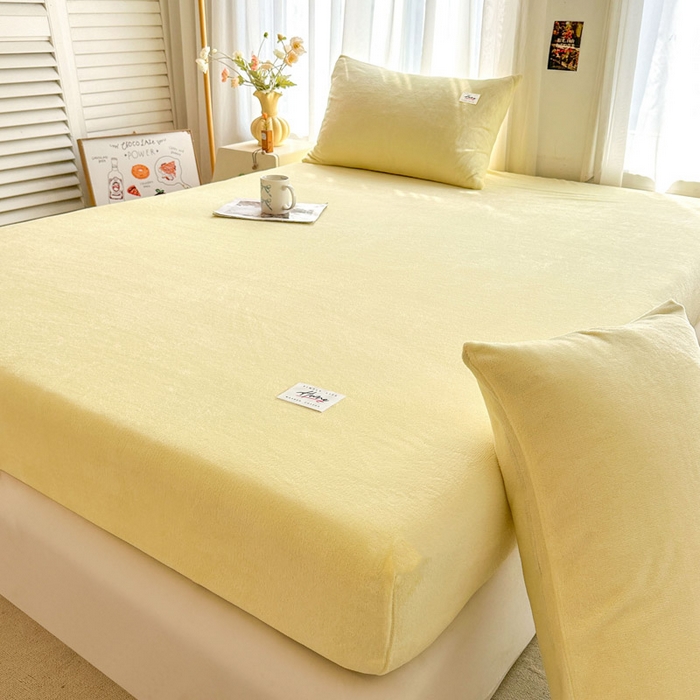 91家纺网 家纺一手货源 找家纺 （总）贝扬思家纺 2025新款牛奶绒纯色单床笠-home系列