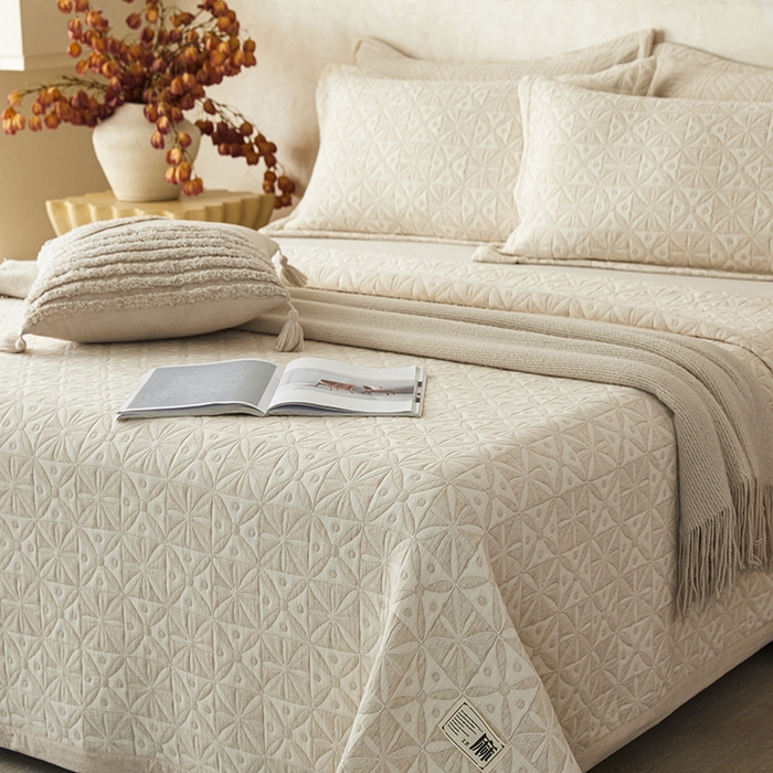 91家纺网 家纺一手货源 找家纺 桂雅居 2025新款棉麻三层纱加厚床盖三件套 （会员减10，最低控价券后298） 米字格