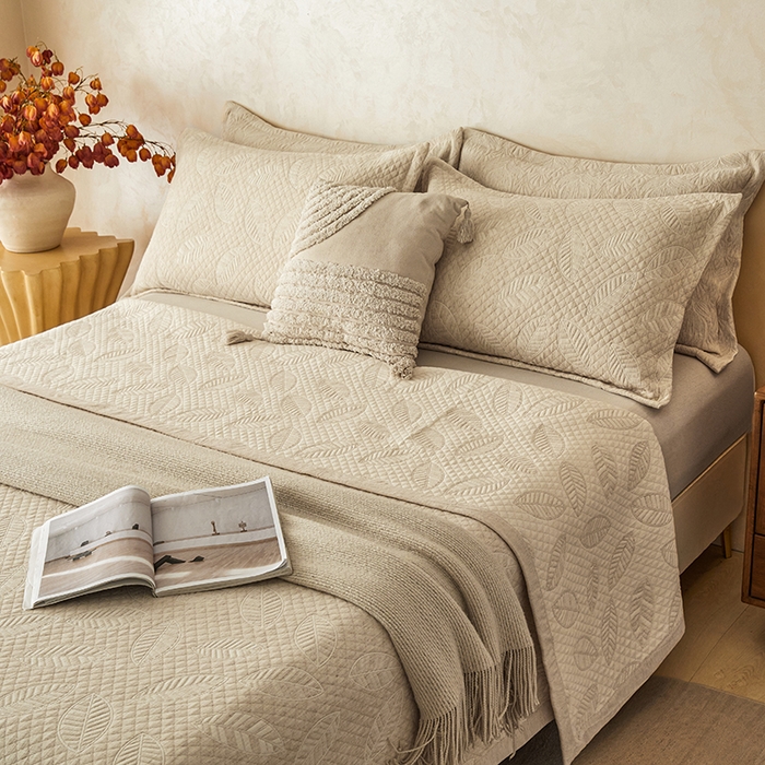 91家纺网 家纺一手货源 找家纺 桂雅居 2025新款棉麻三层纱加厚床盖三件套 （会员减10，最低控价券后298） 叶之峰