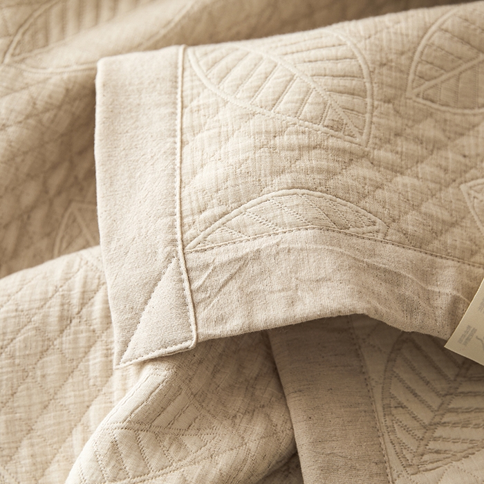 91家纺网 家纺一手货源 找家纺 桂雅居 2025新款棉麻三层纱加厚床盖三件套 （会员减10，最低控价券后298） 叶之峰