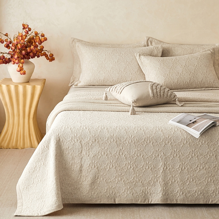 91家纺网 家纺一手货源 找家纺 桂雅居 2025新款棉麻三层纱加厚床盖三件套 （会员减10，最低控价券后298） 云上