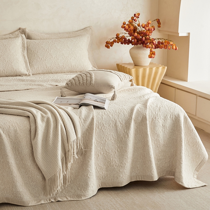 91家纺网 家纺一手货源 找家纺 桂雅居 2025新款棉麻三层纱加厚床盖三件套 （会员减10，最低控价券后298） 云上