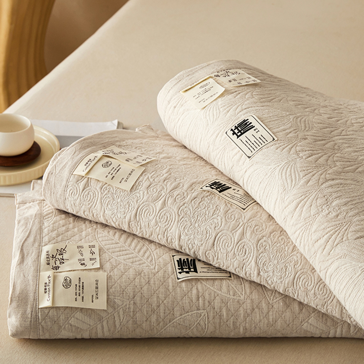 91家纺网 家纺一手货源 找家纺 桂雅居 2025新款棉麻三层纱加厚床盖三件套 （会员减10，最低控价券后298） 组合一