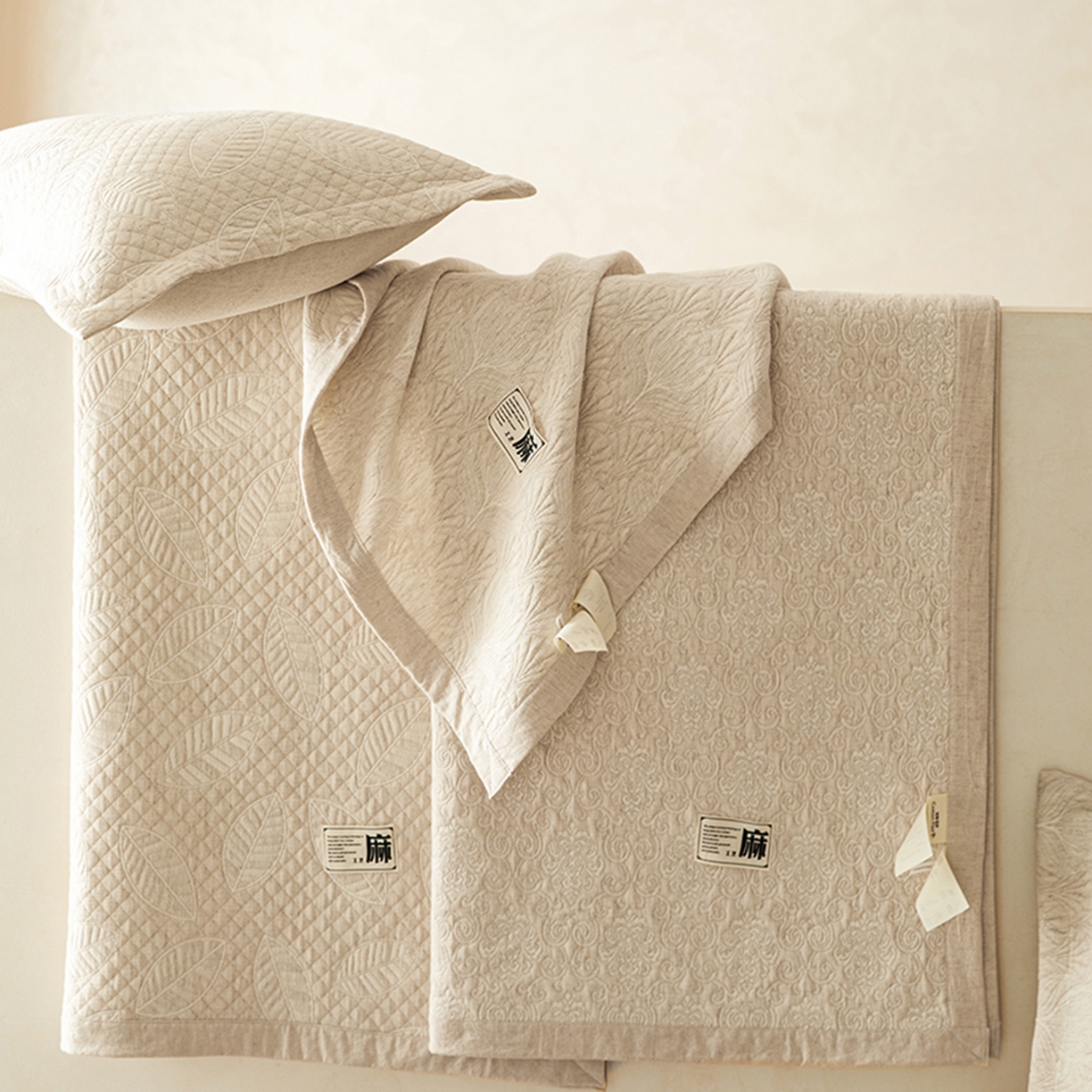 91家纺网 家纺一手货源 找家纺 桂雅居 2025新款棉麻三层纱加厚床盖三件套 （会员减10，最低控价券后298） 组合一