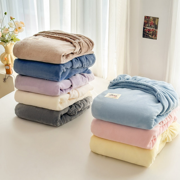 91家纺网 家纺一手货源 找家纺 （总）贝扬思家纺 2025新款牛奶绒纯色单床笠-home系列