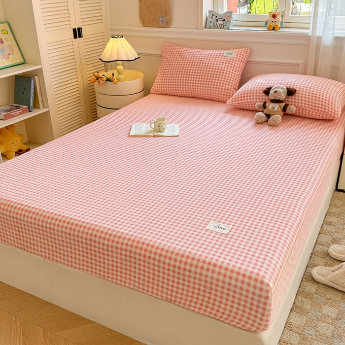 91家纺网 家纺一手货源 找家纺 贝扬思家纺 2025新款牛奶绒纯色单床笠-home系列 Home-粉格