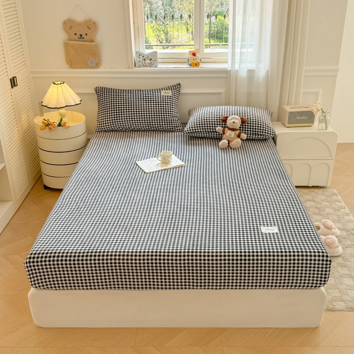 91家纺网 家纺一手货源 找家纺 贝扬思家纺 2025新款牛奶绒纯色单床笠-home系列 Home-黑格