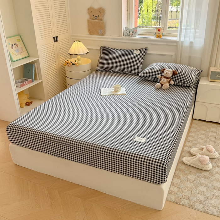 91家纺网 家纺一手货源 找家纺 贝扬思家纺 2025新款牛奶绒纯色单床笠-home系列 Home-黑格