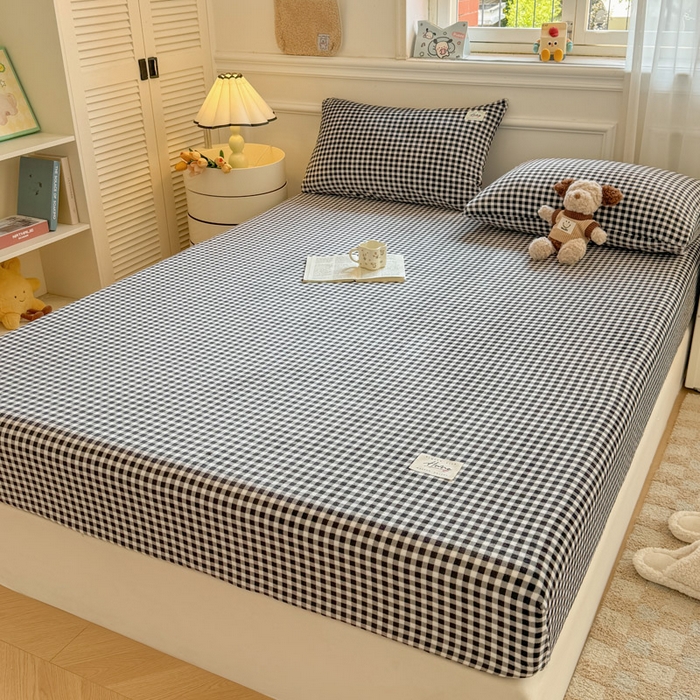 91家纺网 家纺一手货源 找家纺 贝扬思家纺 2025新款牛奶绒纯色单床笠-home系列 Home-黑格