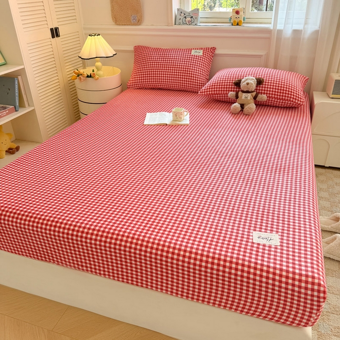 91家纺网 家纺一手货源 找家纺 贝扬思家纺 2025新款牛奶绒纯色单床笠-home系列 Home-红格