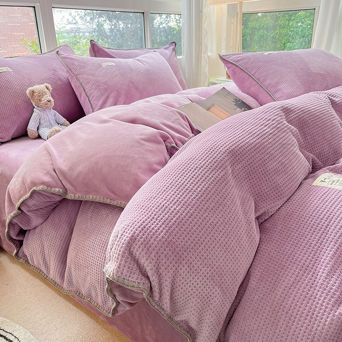 91家纺网 家纺一手货源 找家纺 （总）宜代光年 2025新款立体华夫格贝壳针系列四件套