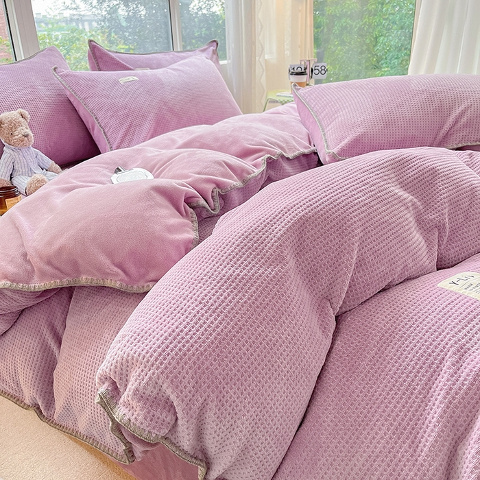 91家纺网 家纺一手货源 找家纺 （总）宜代光年 2025新款立体华夫格贝壳针系列四件套