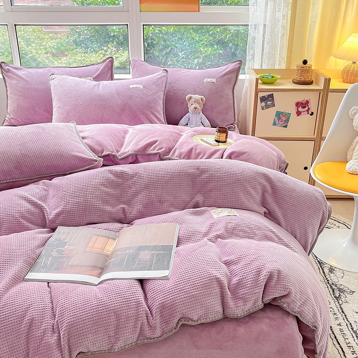 91家纺网 家纺一手货源 找家纺 （总）宜代光年 2025新款立体华夫格贝壳针系列四件套