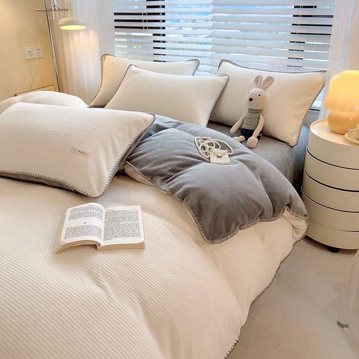 91家纺网 家纺一手货源 找家纺 宜代光年 2025新款立体华夫格贝壳针系列四件套 华夫格-白