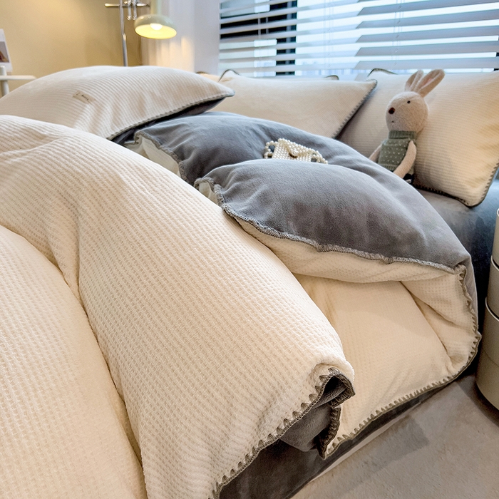 91家纺网 家纺一手货源 找家纺 宜代光年 2025新款立体华夫格贝壳针系列四件套 华夫格-白