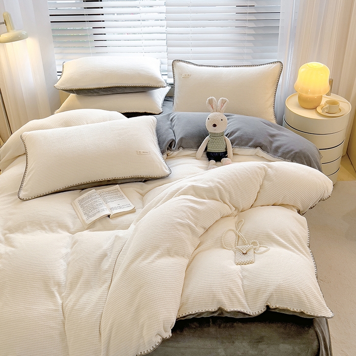 91家纺网 家纺一手货源 找家纺 宜代光年 2025新款立体华夫格贝壳针系列四件套 华夫格-白