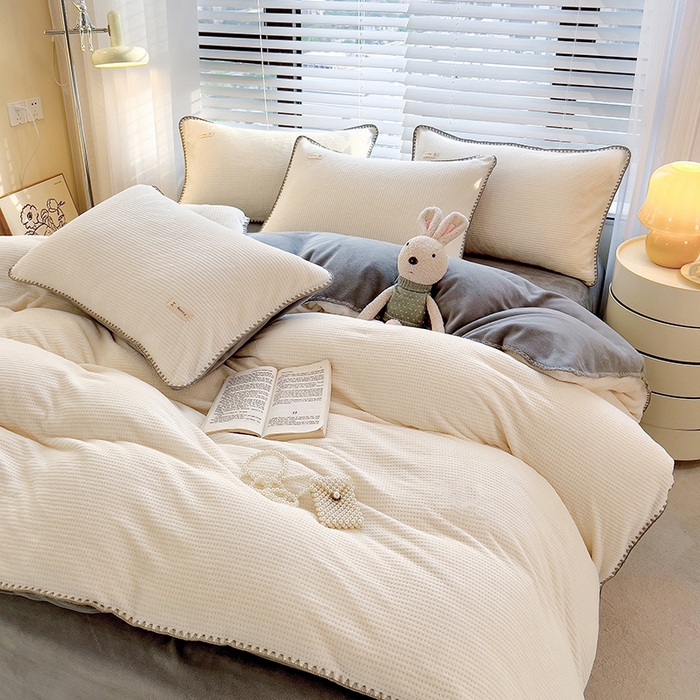 91家纺网 家纺一手货源 找家纺 宜代光年 2025新款立体华夫格贝壳针系列四件套 华夫格-白