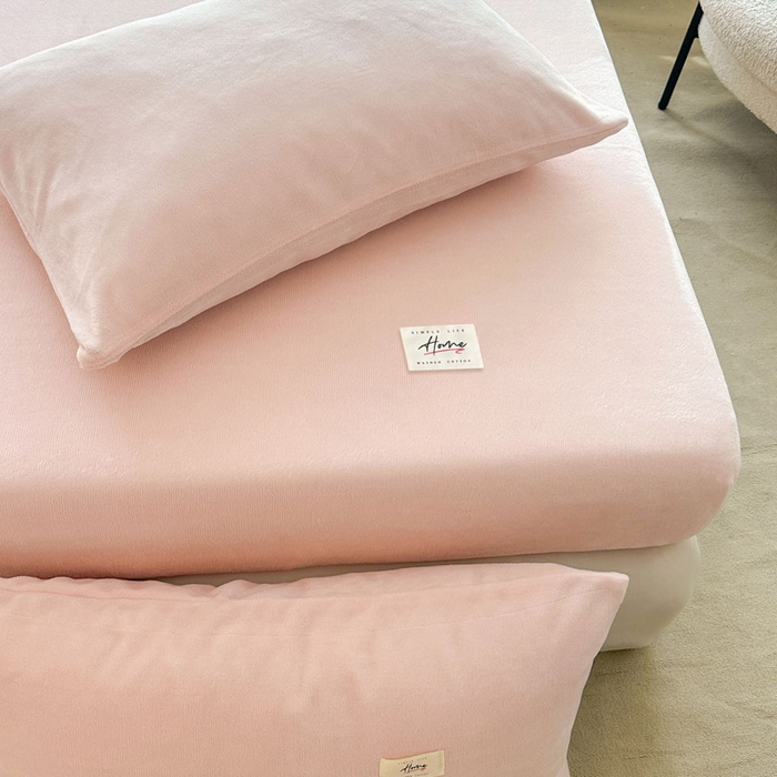 91家纺网 家纺一手货源 找家纺 贝扬思家纺 2025新款牛奶绒纯色单床笠-home系列 Home-浅粉