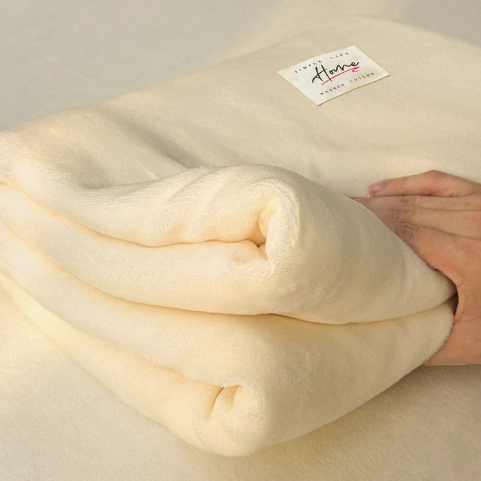 91家纺网 家纺一手货源 找家纺 贝扬思家纺 2025新款牛奶绒纯色单床笠-home系列 Home-浅黄