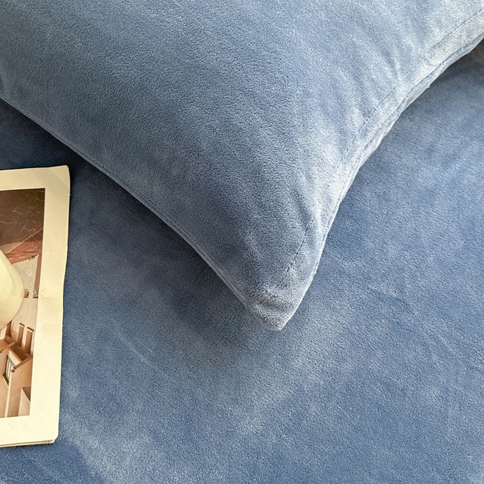 91家纺网 家纺一手货源 找家纺 贝扬思家纺 2025新款牛奶绒纯色单床笠-home系列 Home-深蓝